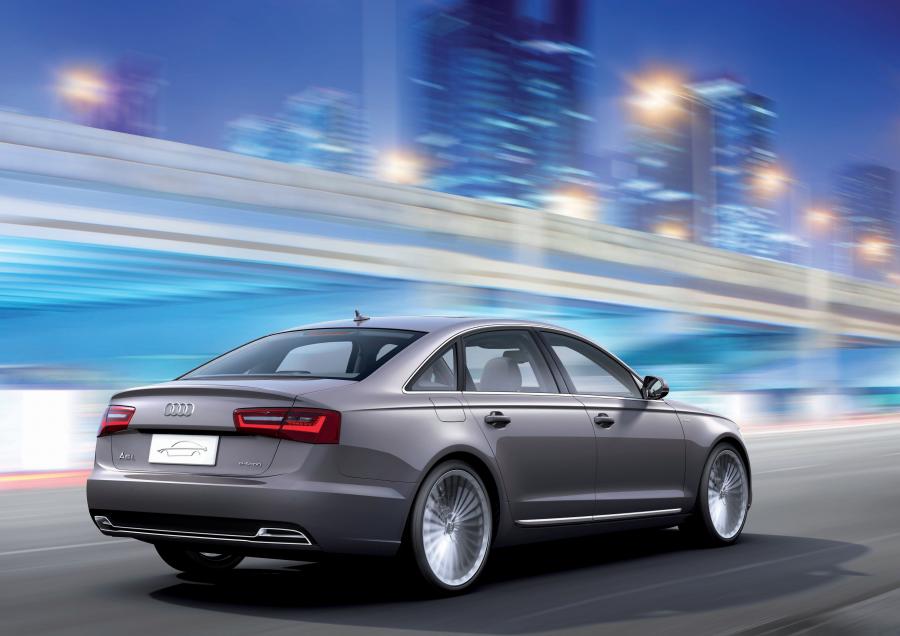  Audi A6 L e-Tron Concept (4G, C7) 2012 года  (фото 10 из 17)